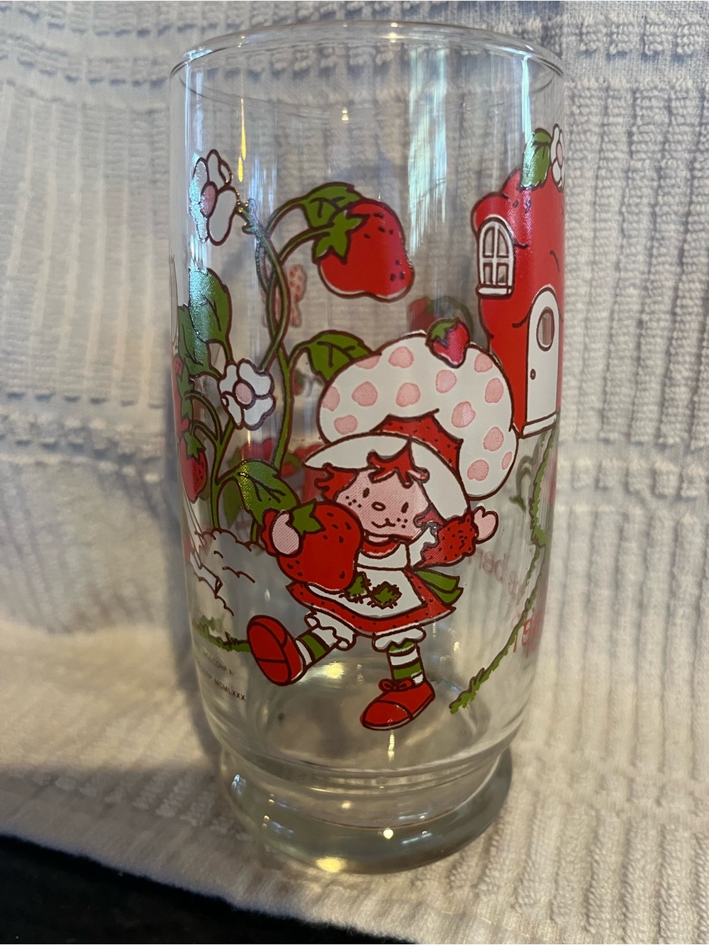 Strawberry-Themed Clear Glass Tumbler - Red